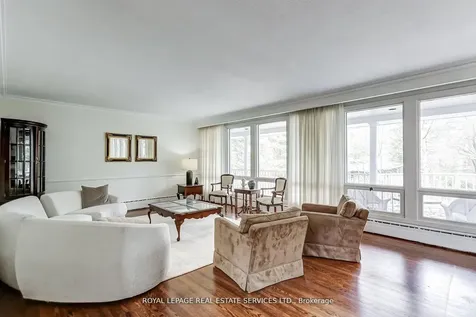 32 Edenbrook Hill Toronto ON M9A 3Z6