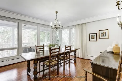 32 Edenbrook Hill Toronto ON M9A 3Z6