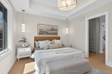 148 Herald Avenue Oakville ON L6K 1S2