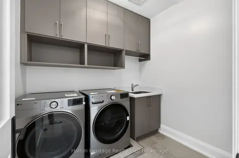 148 Herald Avenue Oakville ON L6K 1S2