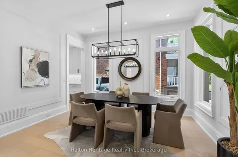 148 Herald Avenue Oakville ON L6K 1S2