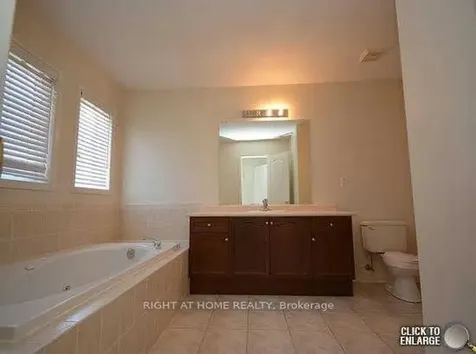 4721 Colombo Crescent Mississauga ON L5M 7R3