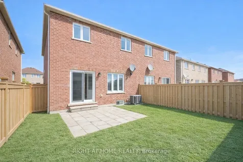 4721 Colombo Crescent Mississauga ON L5M 7R3