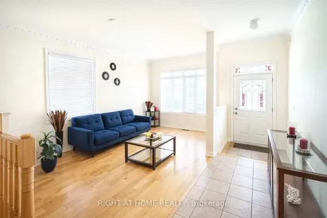 4721 Colombo Crescent Mississauga ON L5M 7R3