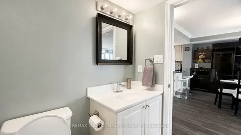 9 George Street N Brampton ON L6X 0T6