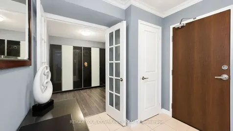 9 George Street N Brampton ON L6X 0T6