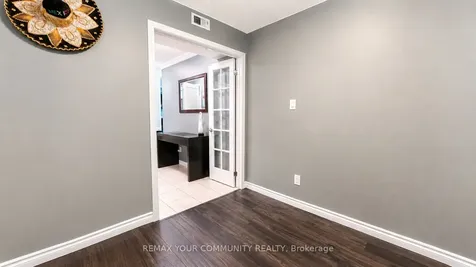 9 George Street N Brampton ON L6X 0T6