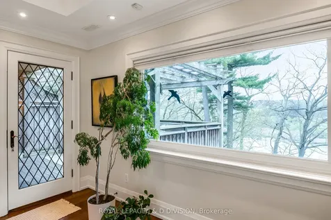 76 Brule Gardens Toronto ON M6S 4J2