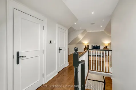 76 Brule Gardens Toronto ON M6S 4J2