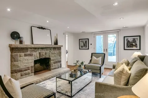 76 Brule Gardens Toronto ON M6S 4J2