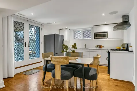 76 Brule Gardens Toronto ON M6S 4J2