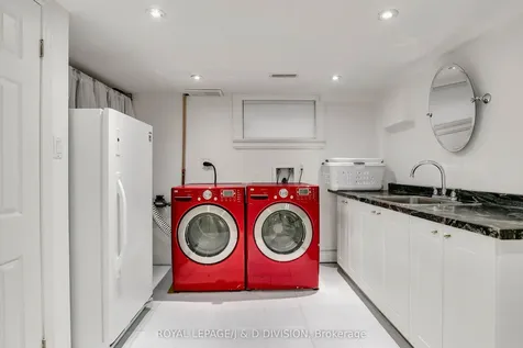 76 Brule Gardens Toronto ON M6S 4J2