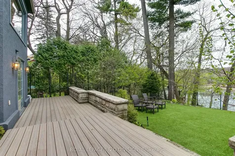 76 Brule Gardens Toronto ON M6S 4J2