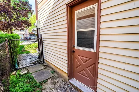 17 Mitchell Avenue Brampton ON L6Z 1H2