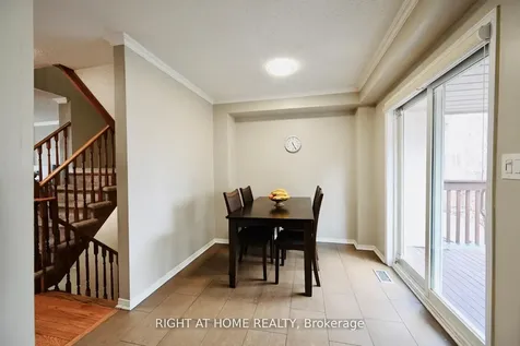11 West Deane Park Drive Toronto ON M9B 2R5