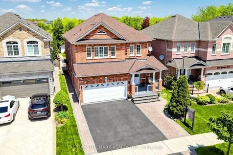 6611 Spinnaker Circle Mississauga ON L5W 1R2