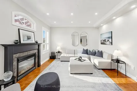 6611 Spinnaker Circle Mississauga ON L5W 1R2