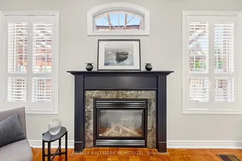 6611 Spinnaker Circle Mississauga ON L5W 1R2
