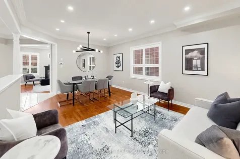 6611 Spinnaker Circle Mississauga ON L5W 1R2