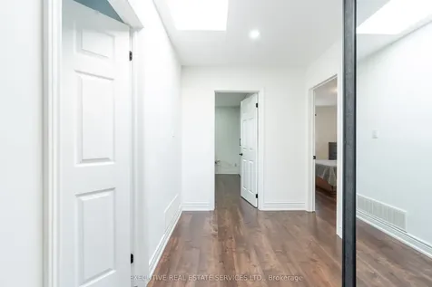 90 Hinchley Wood Grove Brampton ON L6V 3M3