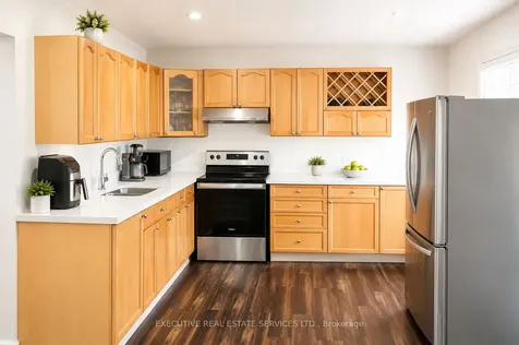 90 Hinchley Wood Grove Brampton ON L6V 3M3