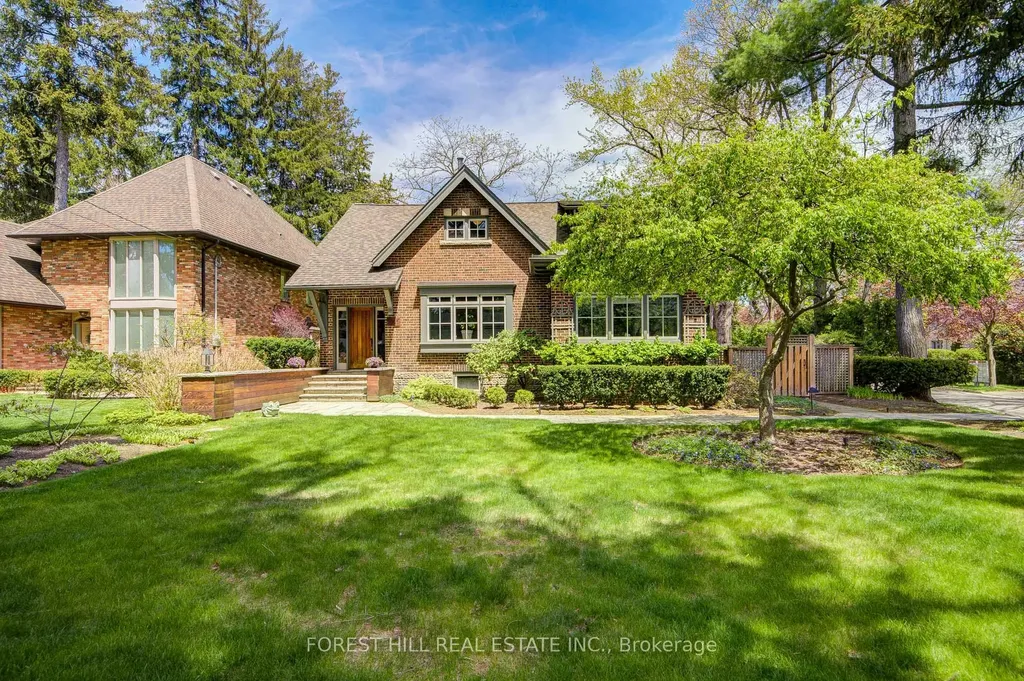 1381 Lorne Park Road Mississauga ON L5H 3B2