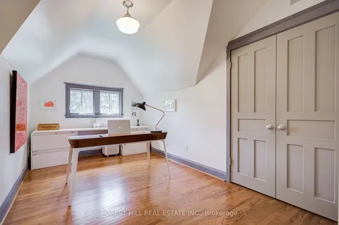 1381 Lorne Park Road Mississauga ON L5H 3B2