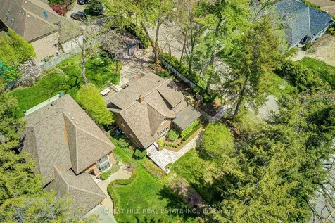 1381 Lorne Park Road Mississauga ON L5H 3B2