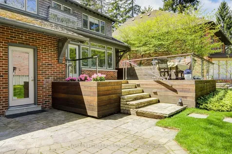 1381 Lorne Park Road Mississauga ON L5H 3B2