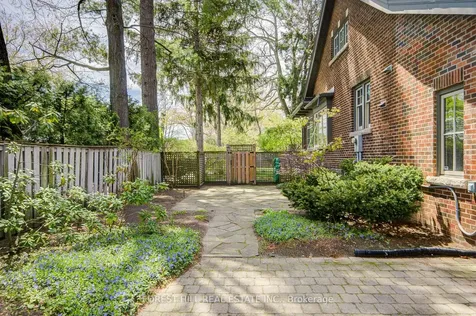 1381 Lorne Park Road Mississauga ON L5H 3B2