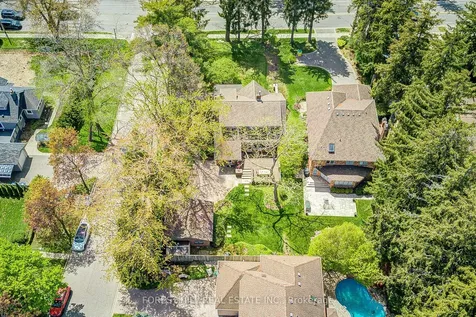 1381 Lorne Park Road Mississauga ON L5H 3B2