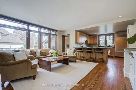 1381 Lorne Park Road Mississauga ON L5H 3B2