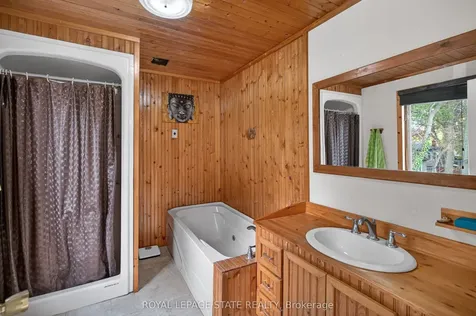 893 Lasalle Park Road Burlington ON L7T 1M6