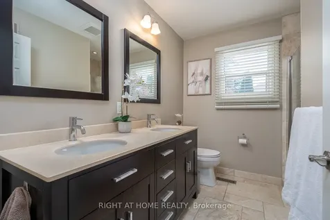 41 Christie Drive Brampton ON L6Z 3J6