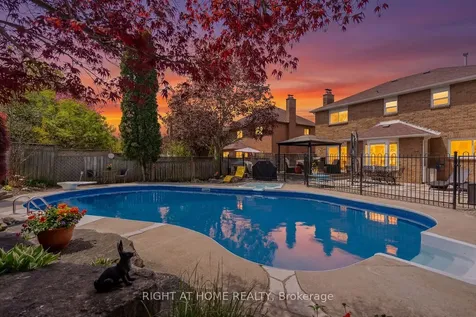 41 Christie Drive Brampton ON L6Z 3J6