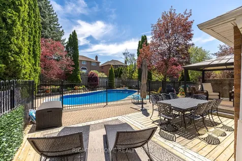 41 Christie Drive Brampton ON L6Z 3J6