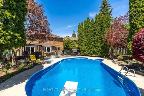 41 Christie Drive Brampton ON L6Z 3J6