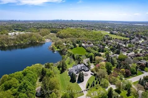 41 Christie Drive Brampton ON L6Z 3J6