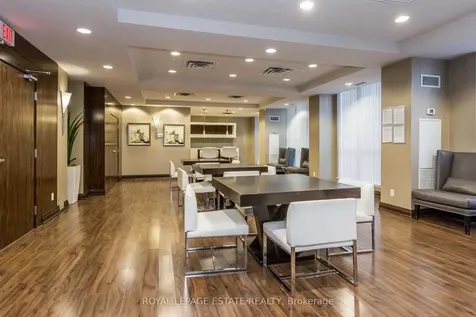 3 Michael Power Place Toronto ON M9A 0A2