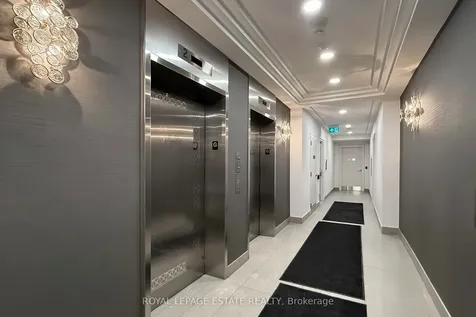3 Michael Power Place Toronto ON M9A 0A2
