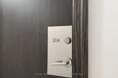 3 Michael Power Place Toronto ON M9A 0A2