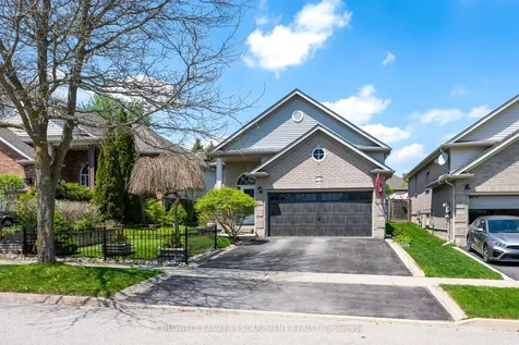 11 Kingsley Road Halton Hills ON L7J 2Z5
