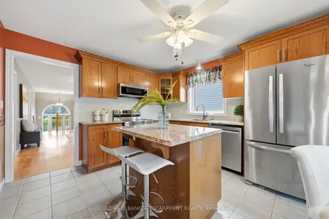 11 Kingsley Road Halton Hills ON L7J 2Z5