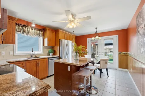 11 Kingsley Road Halton Hills ON L7J 2Z5