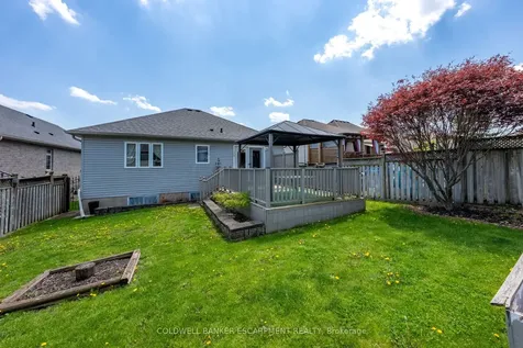 11 Kingsley Road Halton Hills ON L7J 2Z5