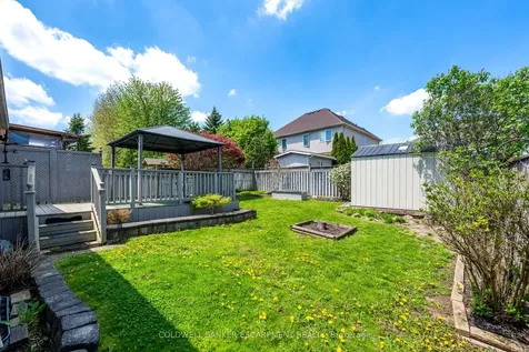 11 Kingsley Road Halton Hills ON L7J 2Z5