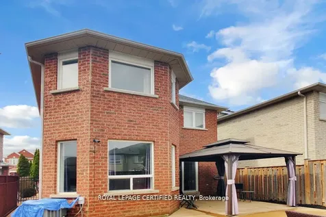 57 Humbershed Crescent Caledon ON L7E 2X4