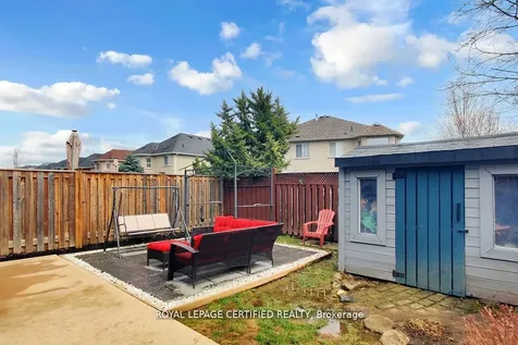 57 Humbershed Crescent Caledon ON L7E 2X4