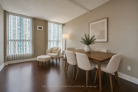 115 Hillcrest Avenue Mississauga ON L5B 3Y9