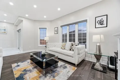 29 Laurentide Crescent Brampton ON L6P 1Y3